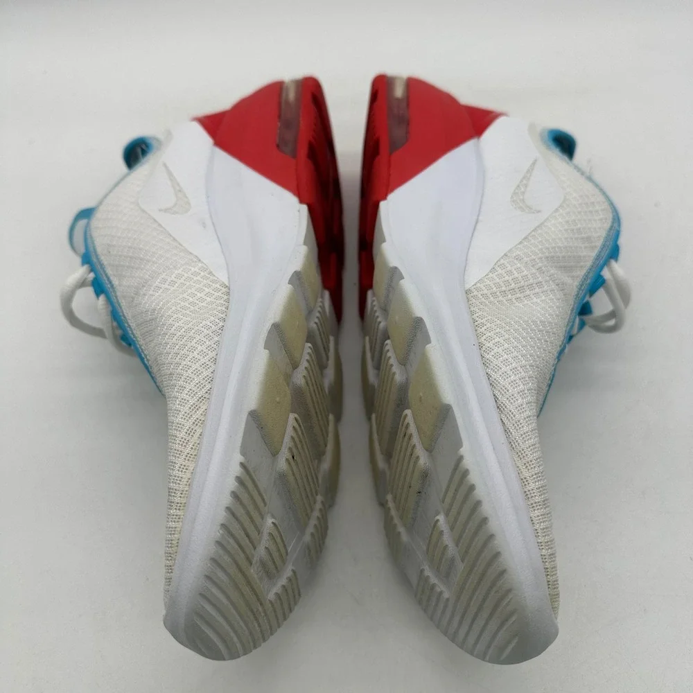 Nike Air Max Motion 2 CW4285-100 Womens Size 11 Sneaker Multicolor Running Shoes